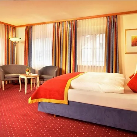 Luitpoldpark-hotel Готель