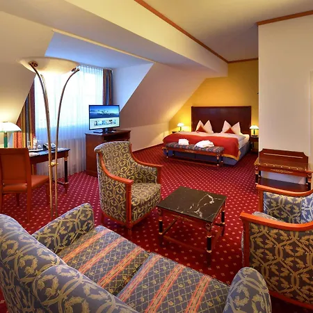 Luitpoldpark-hotel 4*